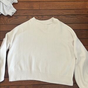 Hollister White Sweater size S
